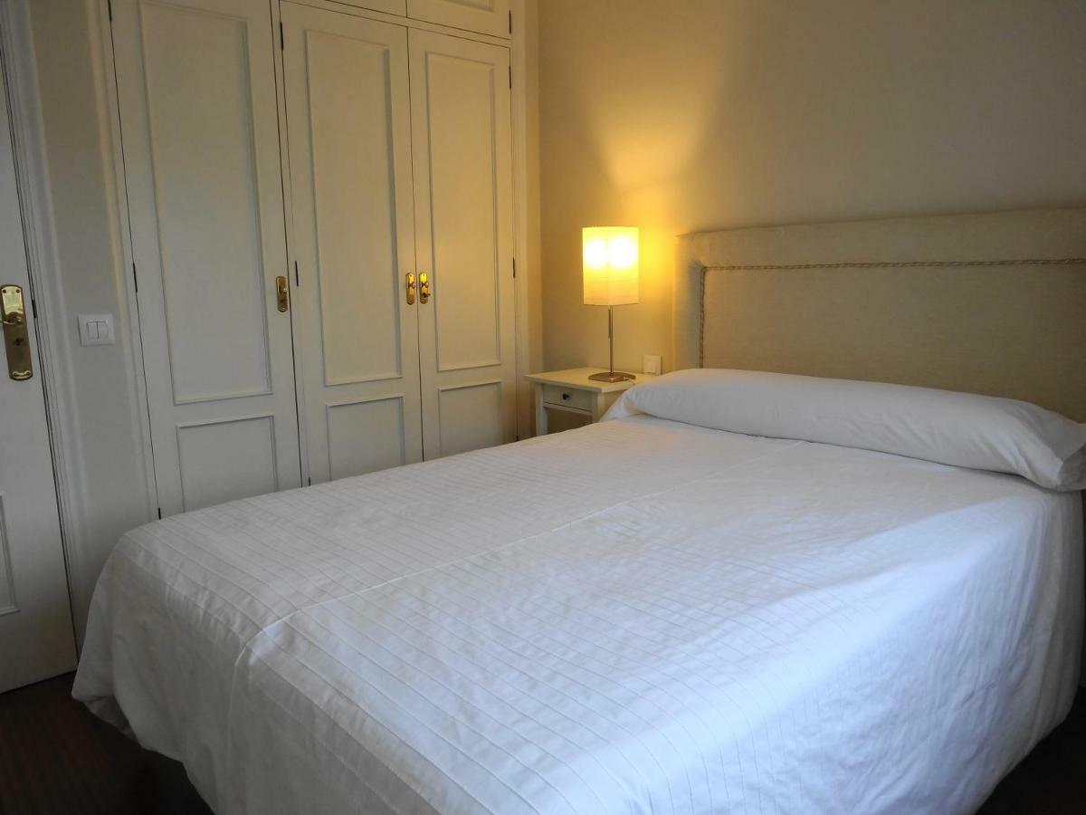 Apartamentos Pontevedra San Salvador de Poio Екстериор снимка